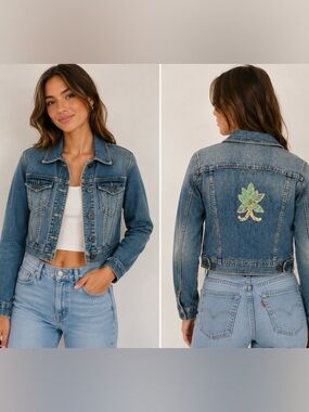 Lauren Jeans Co Denim Jacket Petite Small Blue Floral Applique  Jean Jacket